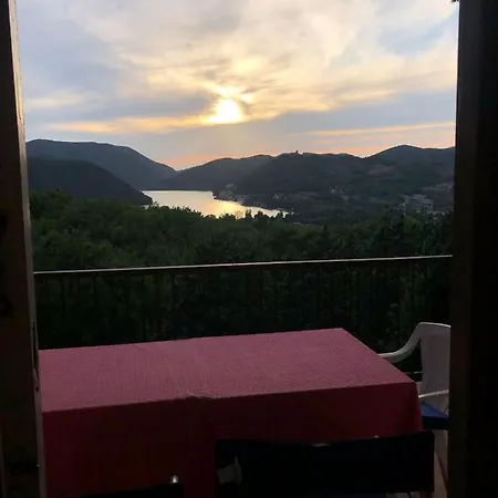 La Ghibellina & Lake View - Piediluco
